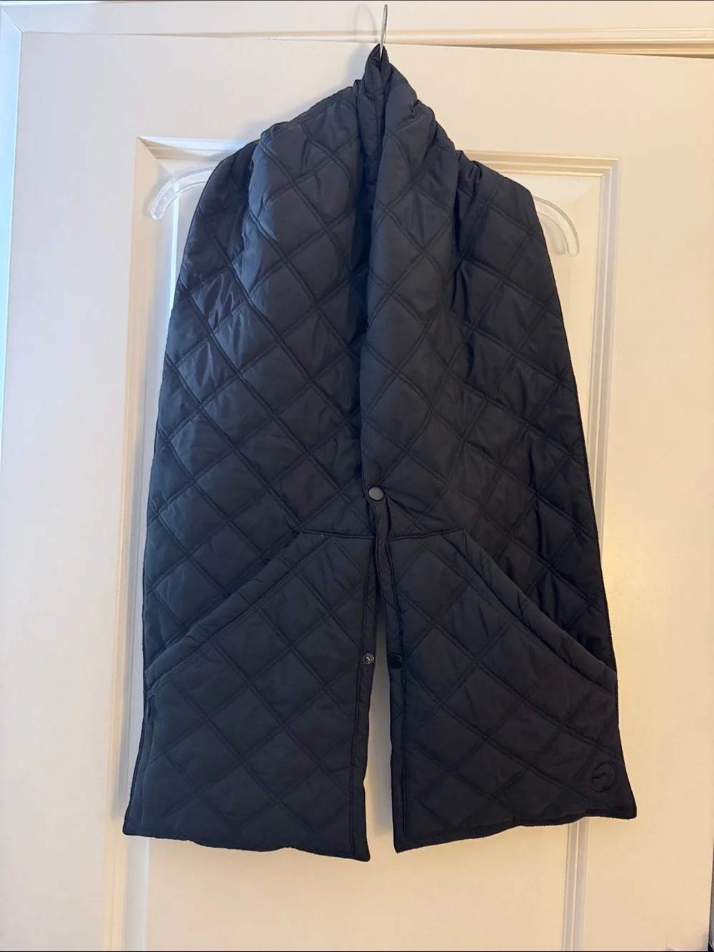 Women’s Quilted Black Puffer Scarf Coat - Unbranded